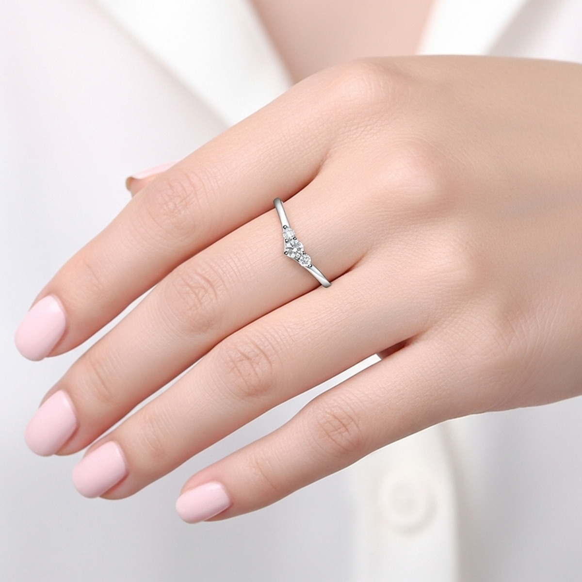 Anel Meia Aliança Moissanite Brilhante 0,16ct Total em Prata 925 com Ródio e Moissanite Cor D VVS1 Certificada