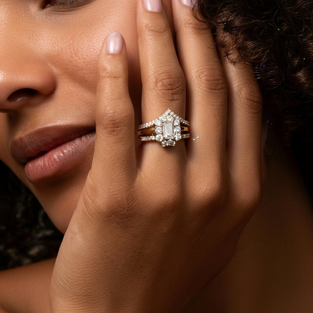 Anel Cravejado de Moissanite Brilhante em Prata 925 com Ródio e Moissanite Cor D VVS1 Certificada