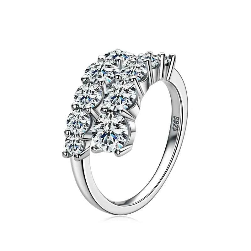 Anel Dedinho Moissanite 10 Pedras (3,26ct) em Prata 925 com Ródio ou Ouro, Design Torcido, Moissanite Cor D VVS1 Certificada