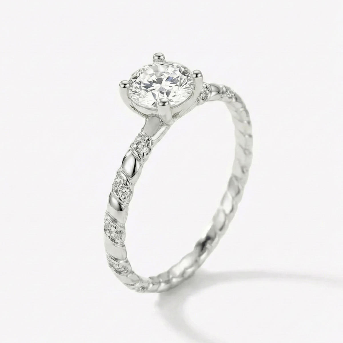Anel Solitário de Moissanite 1ct Prata 925 com Design Torcido e Moissanite Cor D VVS1 Certificada