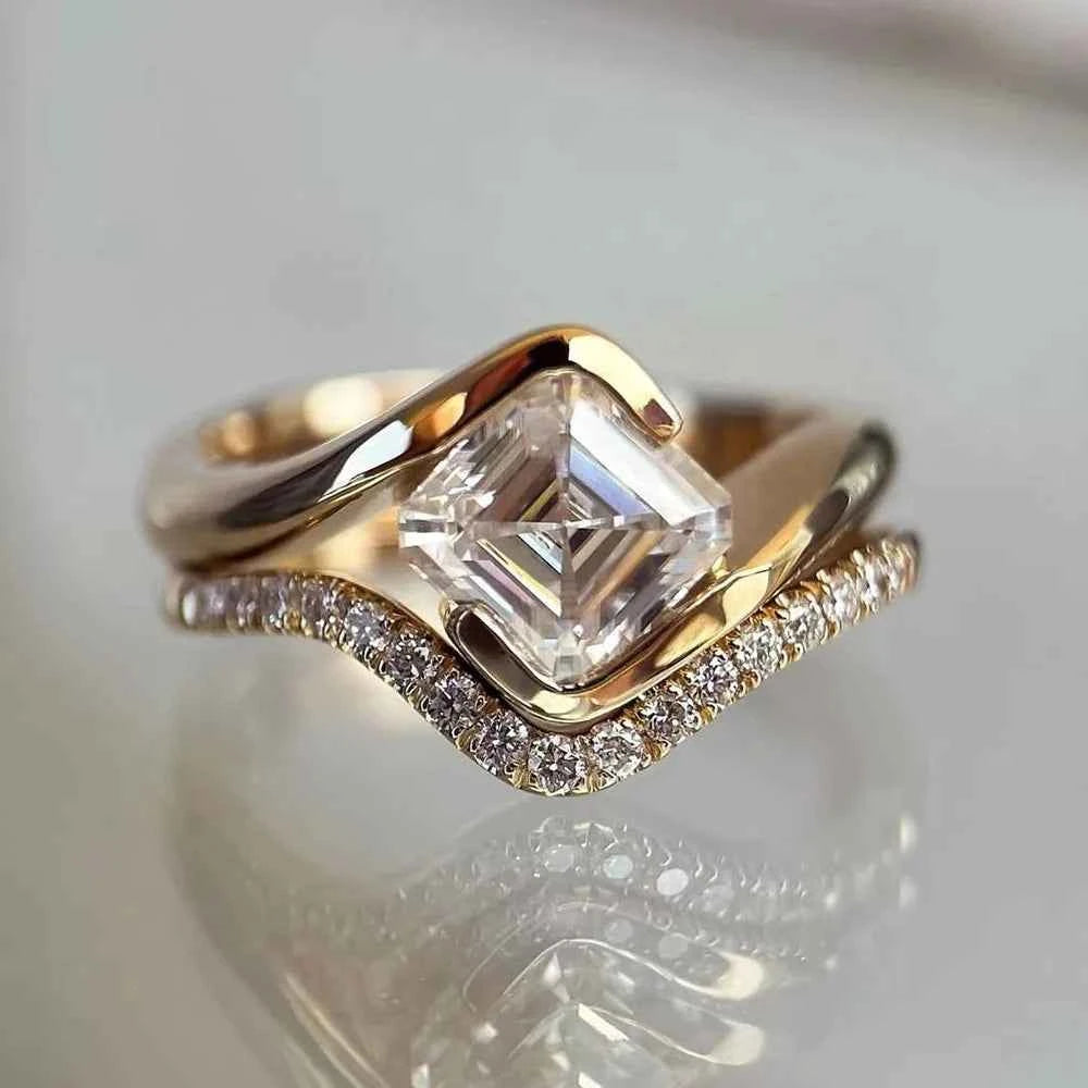 Anel Solitário de Moissanite Corte Asscher 1 Quilate em Prata 925 com Cravação Meia Moldura, Moissanite Cor D VVS1 Certificada — Monlí