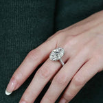 Anel de Moissanite 8ct em Prata 925 com Ródio - Moissanite Cor D VVS1 Certificada (14x10mm)