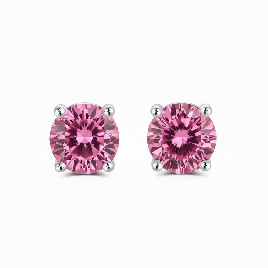 Brinco Ponto de Luz de Moissanite Colorida Rosa Brilhante, 0,3ct (4mm) • 0,5ct (5mm) • 1ct (6,5mm) • 2ct (8mm), Prata 925 com Ródio, Moissanite Cor D VVS1 Certificada - Monlí