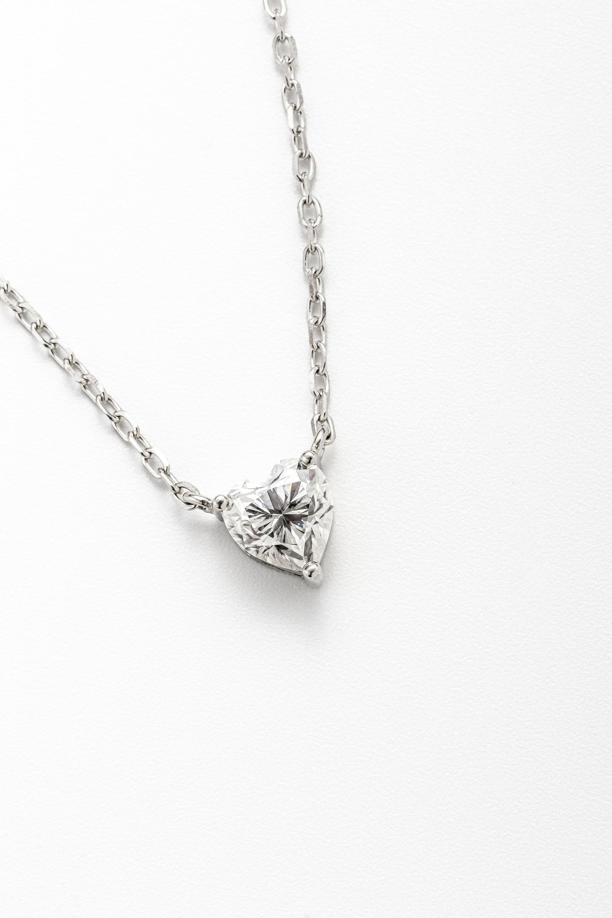 Colar Coração Moissanite 0.8 Quilates Prata 925 com Ródio - Monlí