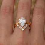 Conjunto Anel de Moissanite Gota 4ct em Prata 925 com Banho de Ouro 18K, Moissanite Cor D VVS1 Certificada — Monlí