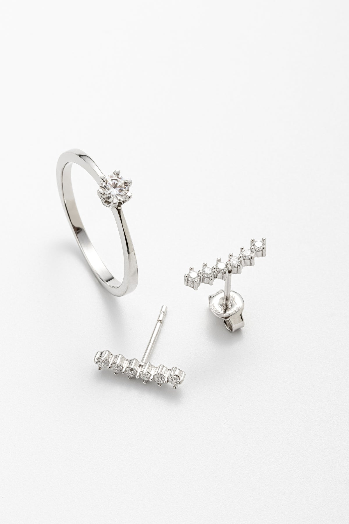 Conjunto Solitário Moissanite 0.5 Quilates em Prata 925 com Ródio - Monlí