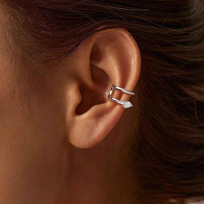 Brinco de Pressão Ear Cuff de Moissanite em Prata 925 Certificada — Design Sem Furo com Moissanite Cor D VVS1 — Monlí