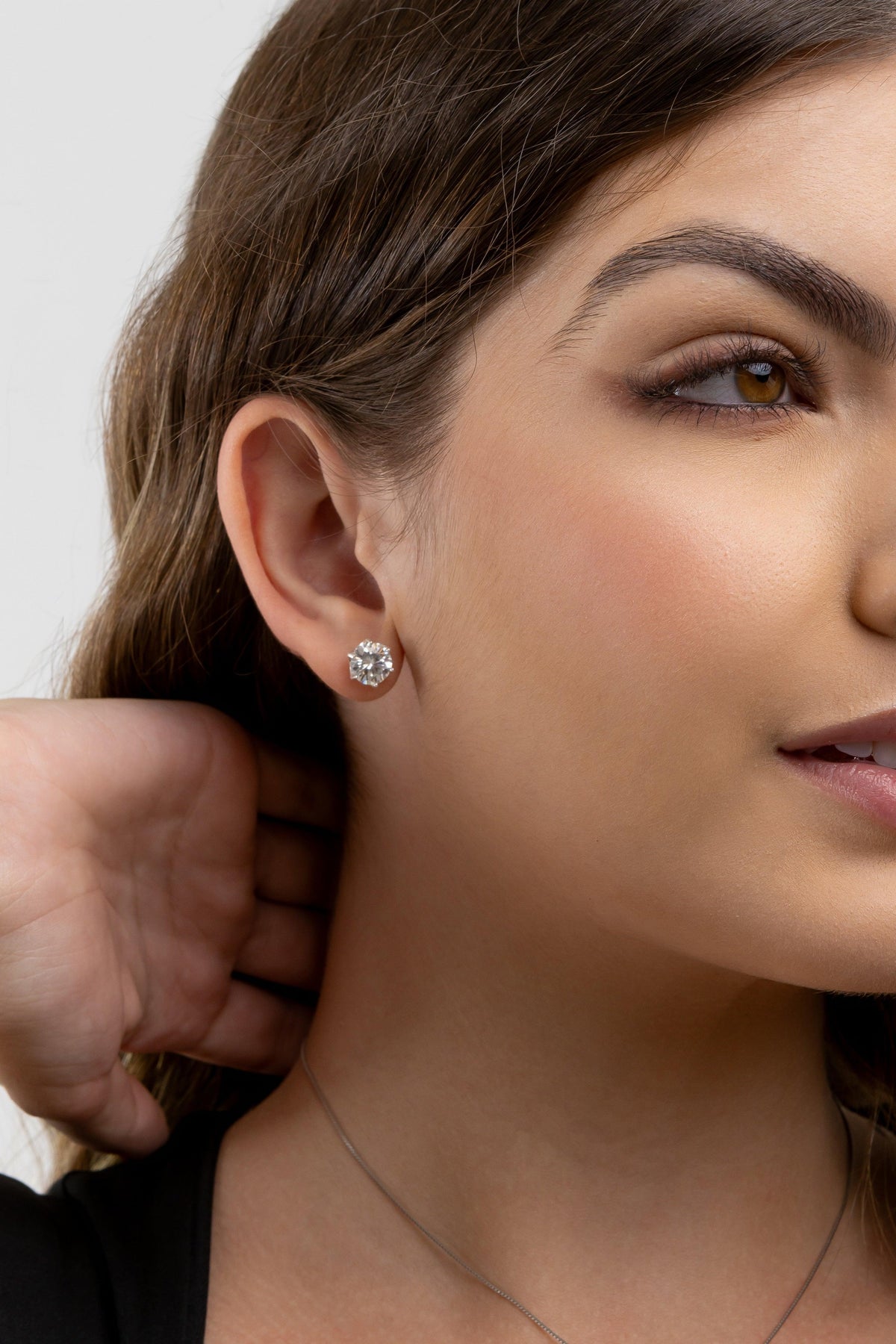 Brinco Ponto de Luz Moissanite 2ct com 6 Garras - Monlí