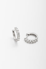 Brinco Argola Cravejada Moissanite 0.3 Quilates em Prata 925 com Ródio