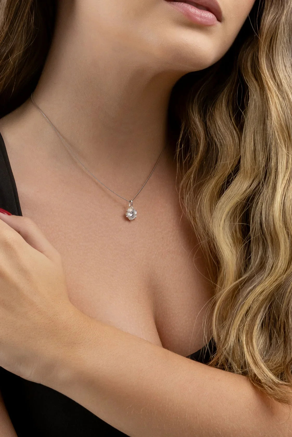 Colar Ponto de Luz Moissanite 2 Quilates com 6 garras em Prata 925 e Ródio - Monlí