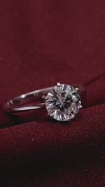 Anel Solitário Moissanite 2 Quilates com 6 garras em Prata 925 com Ródio