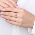 Anel Meia Aliança Moissanite Brilhante 0,16ct Total em Prata 925 com Ródio e Moissanite Cor D VVS1 Certificada