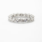 Anel Cravejado 2ct de Moissanite Brilhante 360º, Prata 925 com Ródio, Moissanite Cor D VVS1 Certificada - Monlí