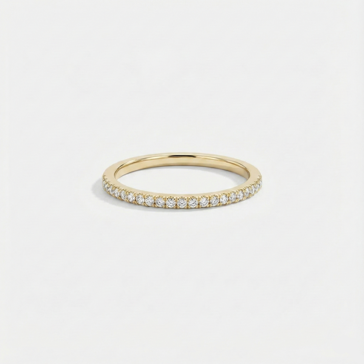 Anel Meia Aliança Moissanite Prata 925 Banhado a Ouro 18K Anel de Luxo Feminino