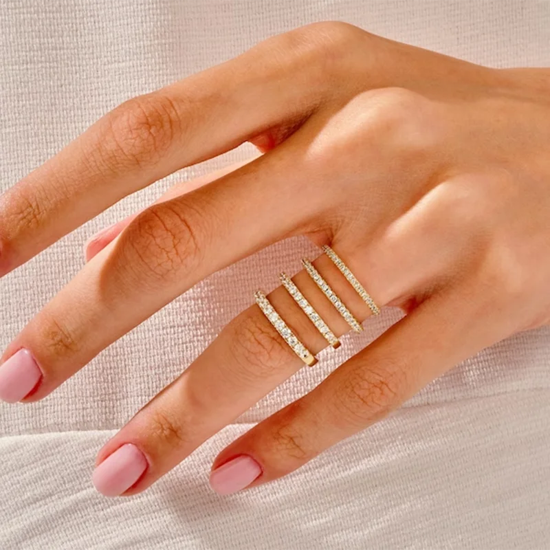 Anel Meia Aliança Moissanite Prata 925 Banhado a Ouro 18K Anel de Luxo Feminino