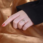 Anel Solitário Emerald Cut Bezel 1ct 2ct 3ct Moissanite Prata 925 Banhado a Ouro 18K Anel de Noivado Luxo