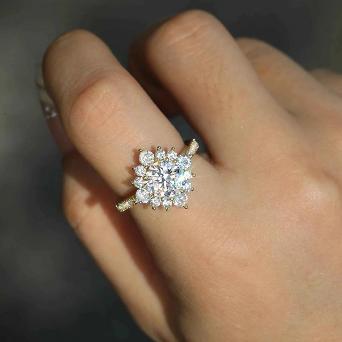 Anel Solitário Halo 1ct 2ct 3ct Moissanite Prata 925 Banhado a Ouro 18K Anel de Noivado Luxo