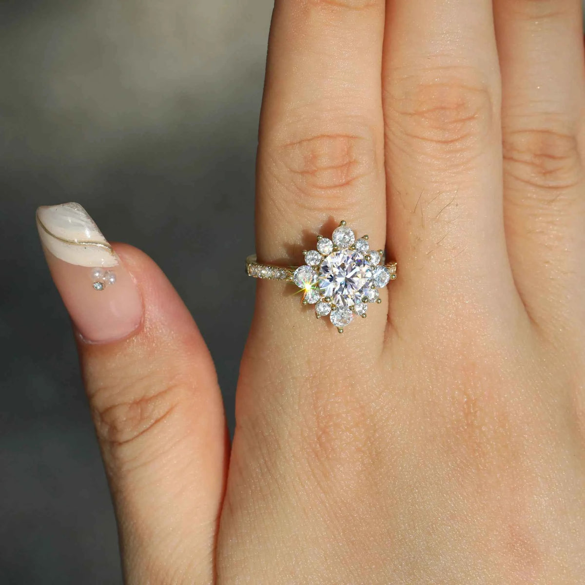 Anel Solitário Halo 1ct 2ct 3ct Moissanite Prata 925 Banhado a Ouro 18K Anel de Noivado Luxo