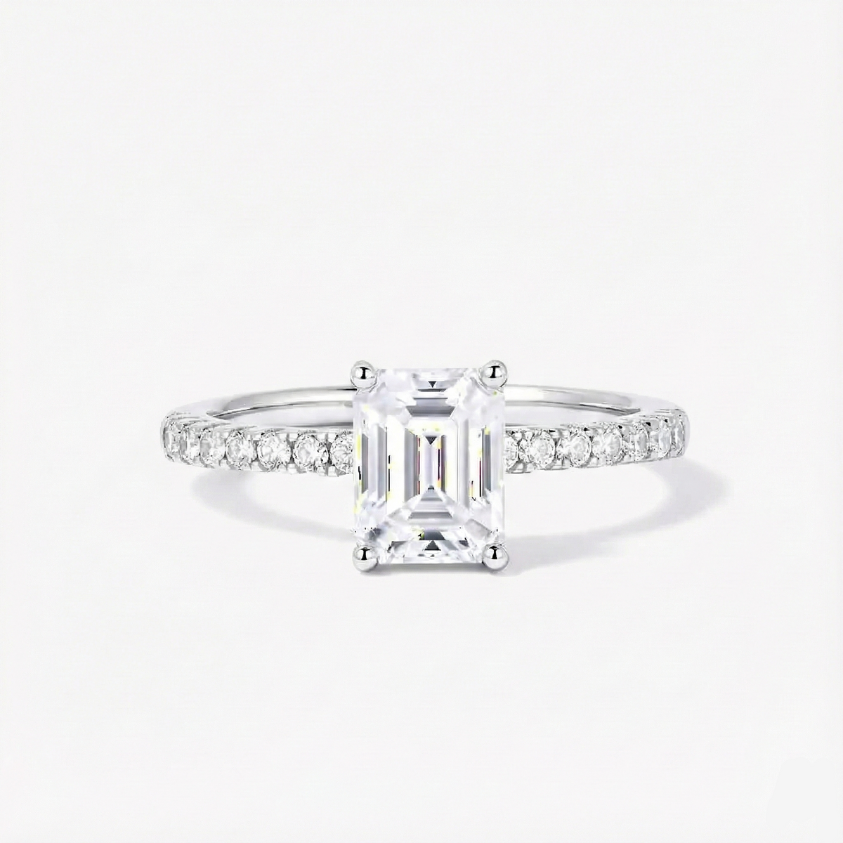 Anel Solitário Moissanite 1ct 2ct Cravejado, Prata 925 com Banho de Ouro Branco 18k, Corte Emerald, Moissanite Cor D VVS1 Certificada