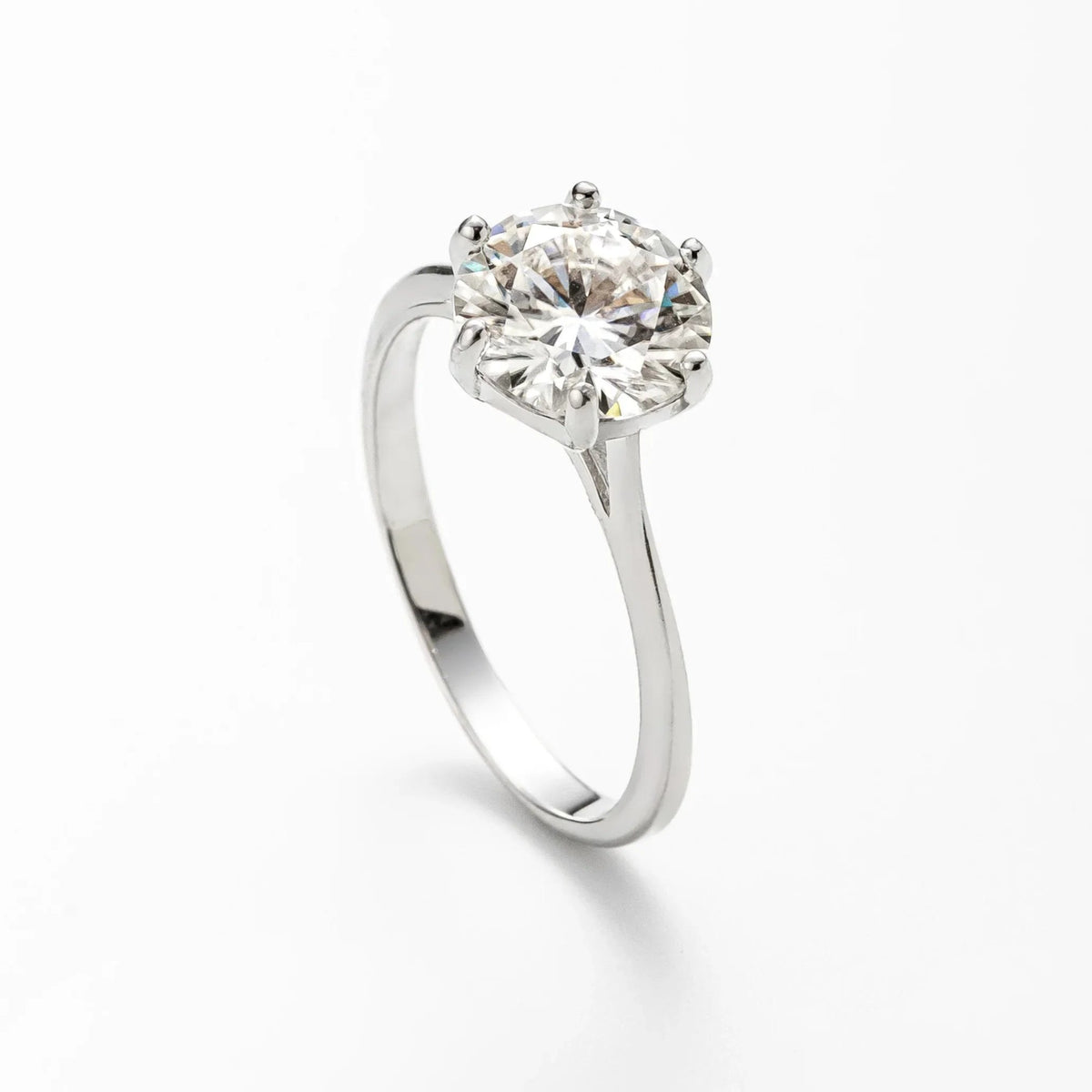Anel Solitário 2ct de Moissanite Brilhante com 6 Garras, Prata 925 com Ródio, Moissanite Cor D VVS1 Certificada - Monlí
