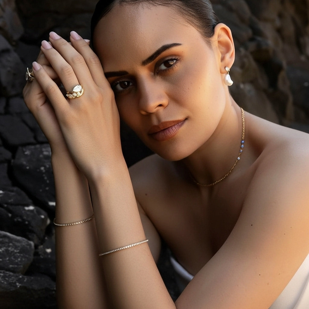 Anel Solitário Moissanite Gota 3ct (7x11mm) em Prata 925 com Banho de Ouro 18k e Moissanite Cor D VVS1 Certificada