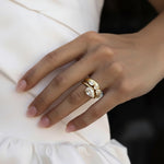 Anel Solitário Moissanite Gota 3ct (7x11mm) em Prata 925 com Banho de Ouro 18k e Moissanite Cor D VVS1 Certificada