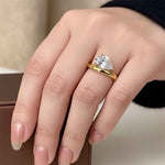 Anel Solitário Moissanite Gota 3ct (7x11mm) em Prata 925 com Banho de Ouro 18k e Moissanite Cor D VVS1 Certificada