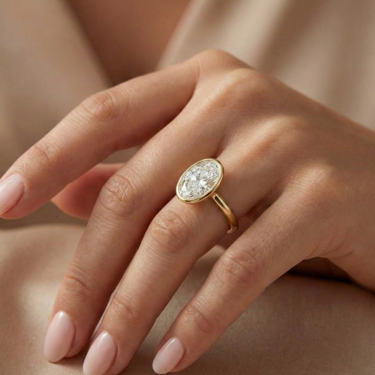 Anel Solitário Oval Minimalista Bezel 1ct 2ct Moissanite Prata 925 Banhado a Ouro 18K Anel de Noivado Luxo