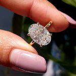 Anel Solitário Oval de Moissanite 1 a 3ct em Prata 925 com Banho de Ouro 18K, Moissanite Cor D VVS1 Certificada — Monlí