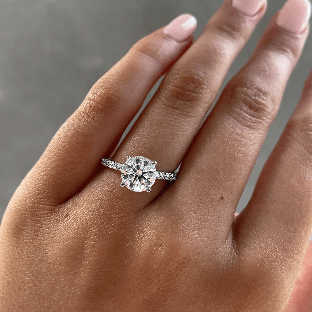 Anel Solitário Halo Oculto de Moissanite Brilhante 1 a 5ct em Prata 925, Moissanite Cor D VVS1 Certificada — Monlí - Monlí