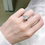 Anel Solitário de Moissanite Flor de Gelo 6ct em Prata 925, Moissanite Cor D VVS1 Certificada — Monlí