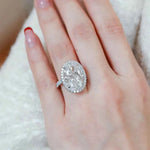 Anel de Moissanite Oval 8ct com Halo em Prata 925 Banhada a Ouro 18k, Moissanite Cor D VVS1 Certificada — Monlí