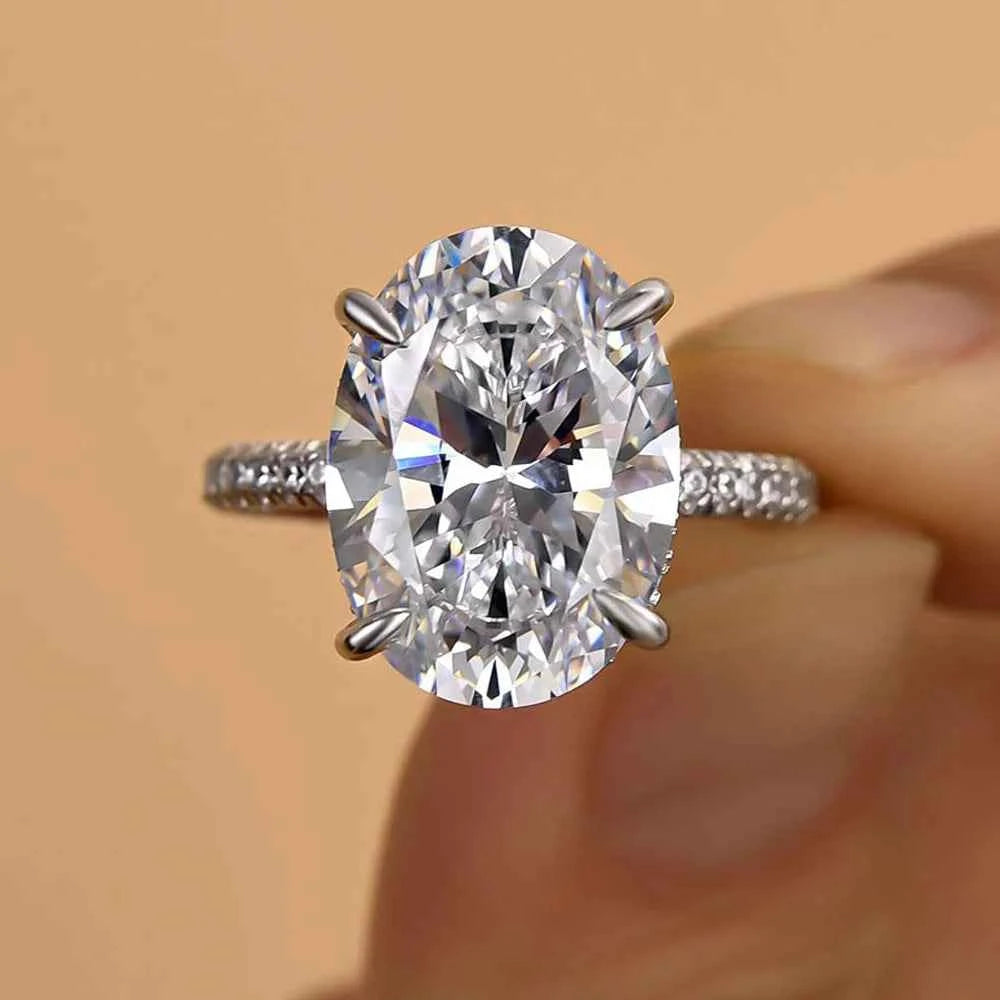 Anel Solitário de Moissanite Oval 8ct em Prata 925, Moissanite Cor D VVS1 Certificada — Monlí