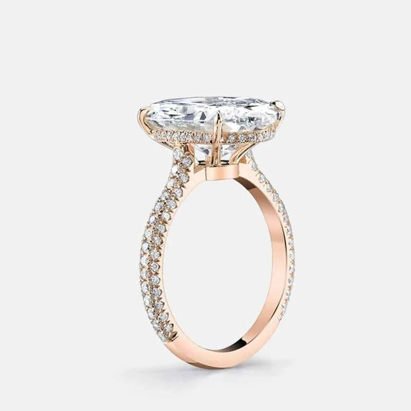 Anel de Moissanite 8ct em Prata 925 com Ródio - Moissanite Cor D VVS1 Certificada (14x10mm)