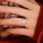 Anel de Moissanite Halo 0.5ct ou 1ct em Prata 925, Moissanite Cor D VVS1 Certificada — Monlí