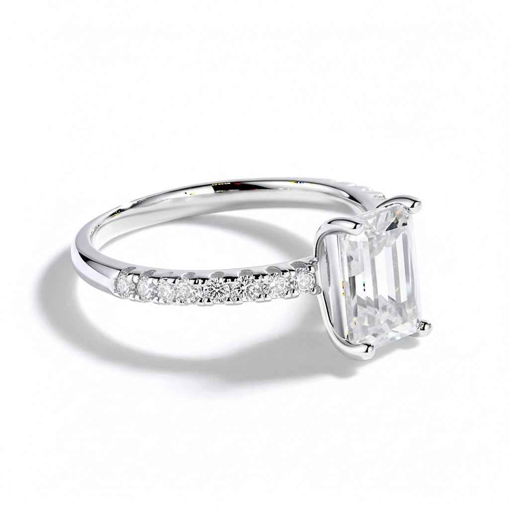 Anel Solitário Moissanite 1ct 2ct Cravejado, Prata 925 com Banho de Ouro Branco 18k, Corte Emerald, Moissanite Cor D VVS1 Certificada