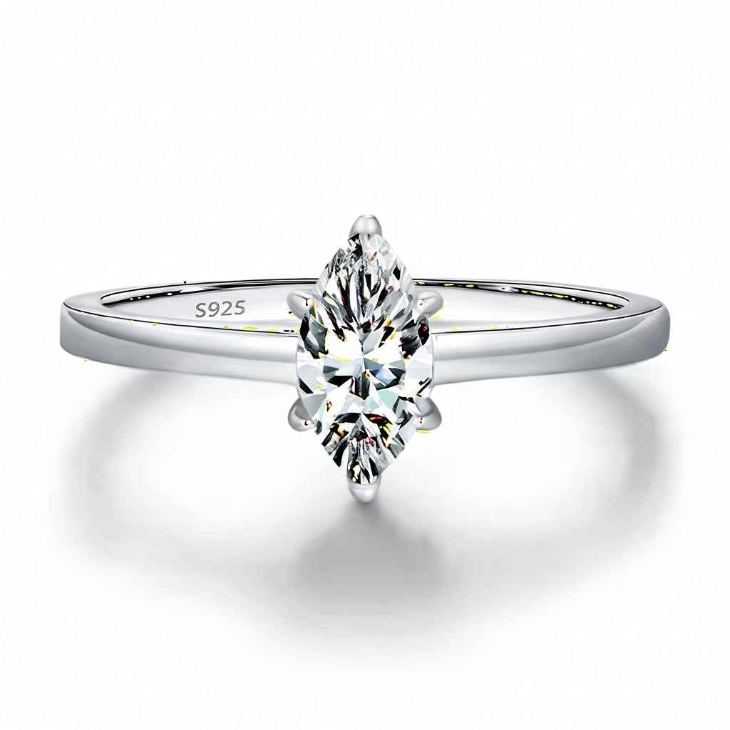 Anel Solitário Moissanite Marquise Navette 0,5ct em Prata 925 com Ródio e Moissanite Cor D VVS1 Certificada