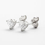 Brinco Moissanite Coração Prata 925 com Ródio 1ct Certificado Cor D VVS1