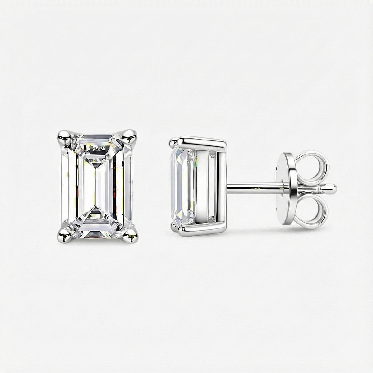 Brinco Moissanite Corte Esmeralda 925 com Banho de Ouro Branco 18k - 0,5ct, 1ct e 2ct, VVS1 Certificado