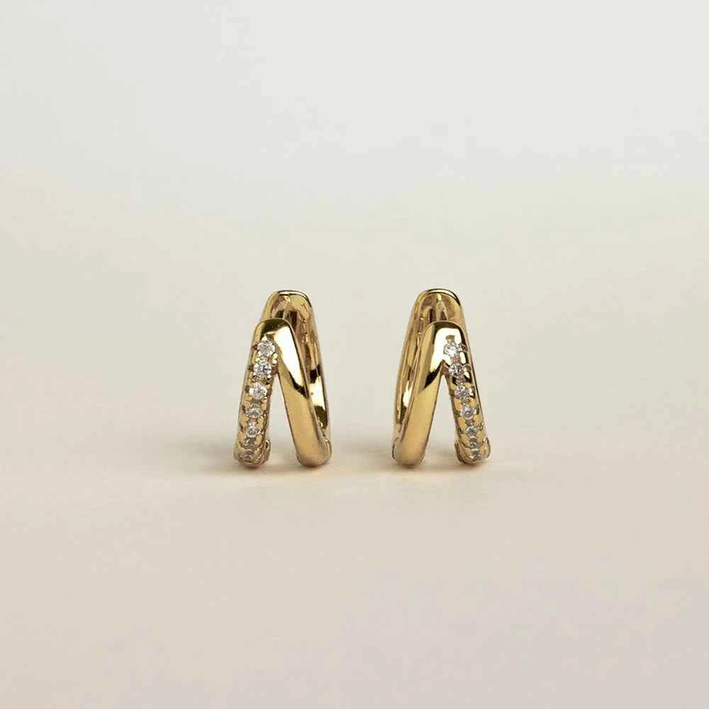 Brinco de Argola Dupla com Moissanite Brilhante em Prata 925 com Banho de Ouro 18k Branco e Amarelo, Moissanite Cor D VVS1 Certificada — Monlí