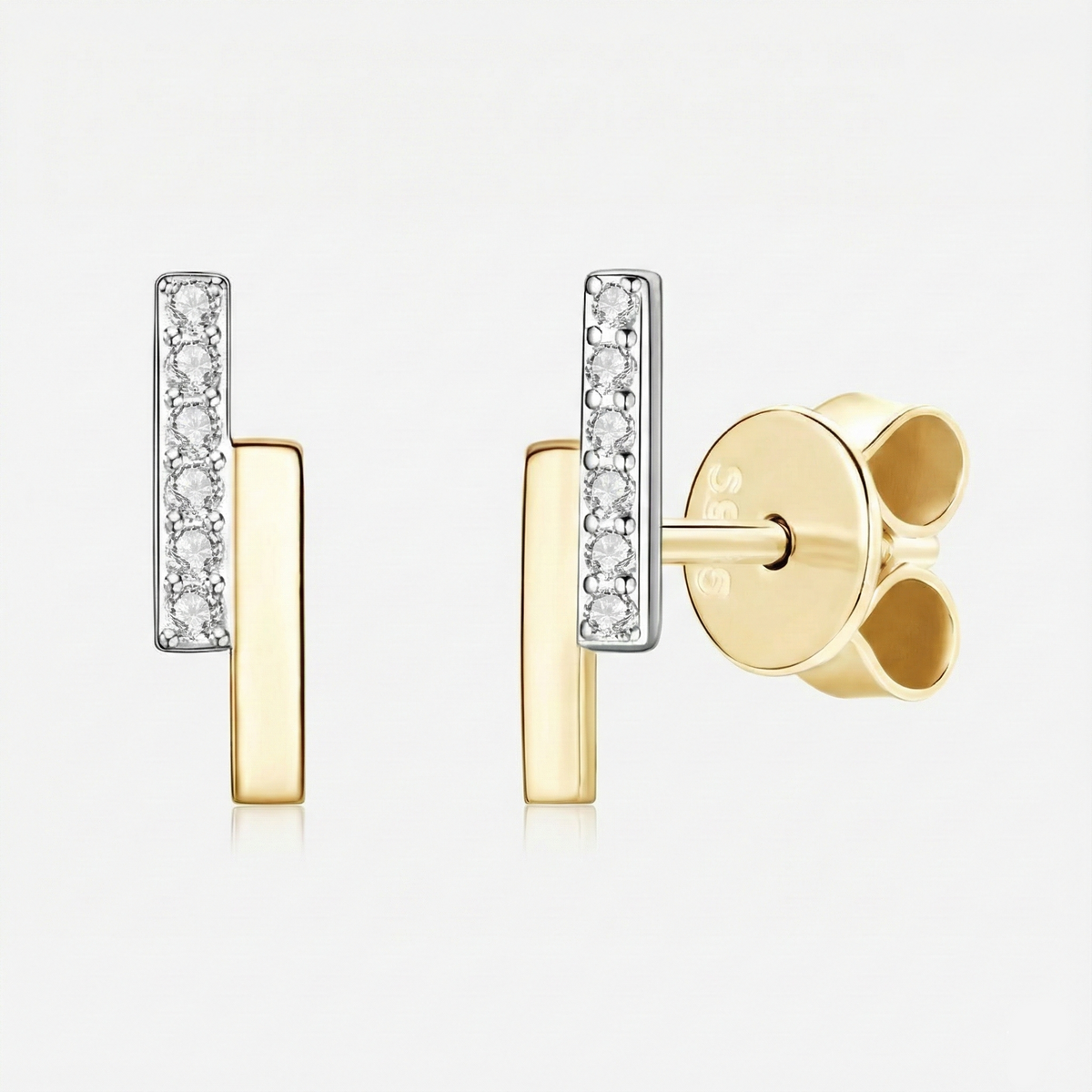 Brinco de Barra com Moissanite Brilhante em Prata 925, Moissanite Cor D VVS1 Certificada — Monlí