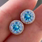 Brincos Halo Redondo de Moissanite Coloridas 1ct em Prata 925, Cor D VVS1 Certificada