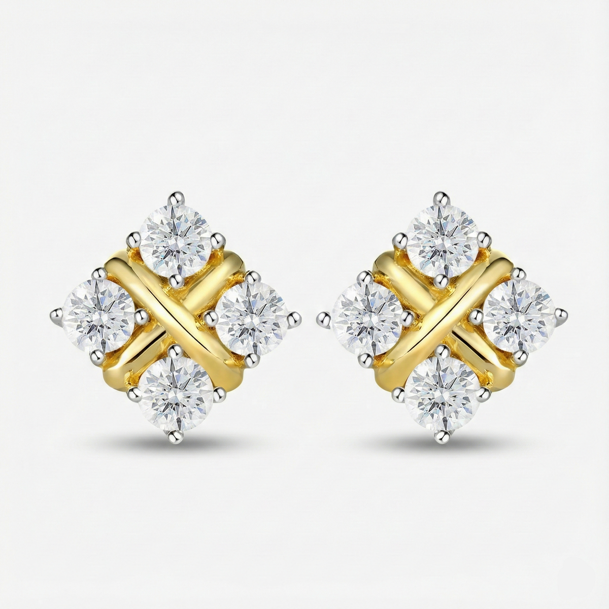 Brincos Ponto de Luz Moissanite 3mm – Prata 925 com Ouro 18k – Certificação GRA – Monlí