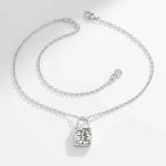 Colar Pingente Moissanite 0,5ct Cadeado, Prata 925 com Ródio e Moissanite Cor D VVS1 Certificada