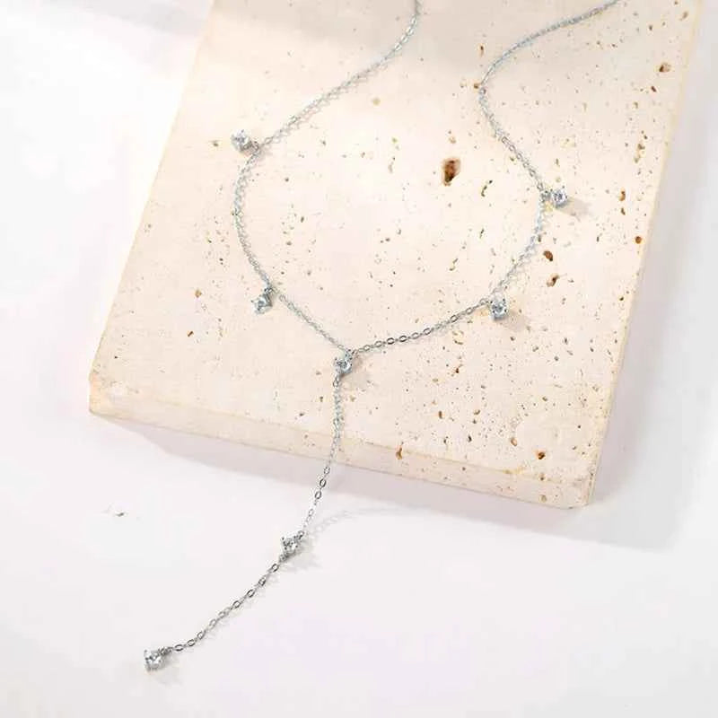 Colar Y Moissanite 3mm com Pendente Longo – Prata 925 Banhada a Ouro 18k – Monlí