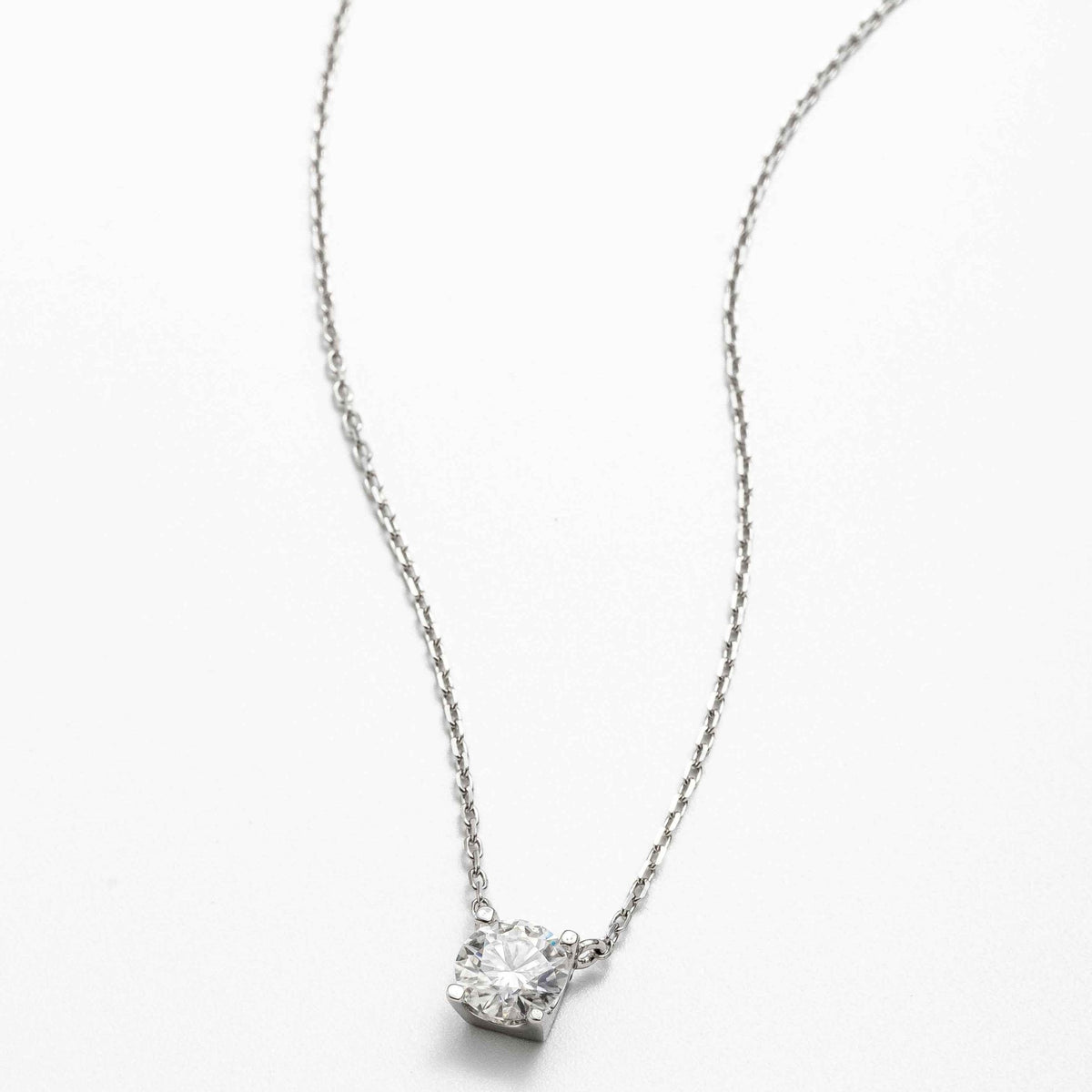 Colar de Moissanite com 4 Garras 1ct Brilhante em Prata 925 com Ródio e Moissanite Cor D VVS1 Certificada