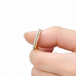 Conjunto Anel Meia Aliança Moissanite Brilhante em Prata 925 com Banho de Ouro 18k - Moissanite Cor D VVS1 Certificada