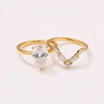 Conjunto Anel Solitário de Moissanite Gota 4ct em Prata 925 com Banho de Ouro 18K, Moissanite Cor D VVS1 Certificada — Monlí