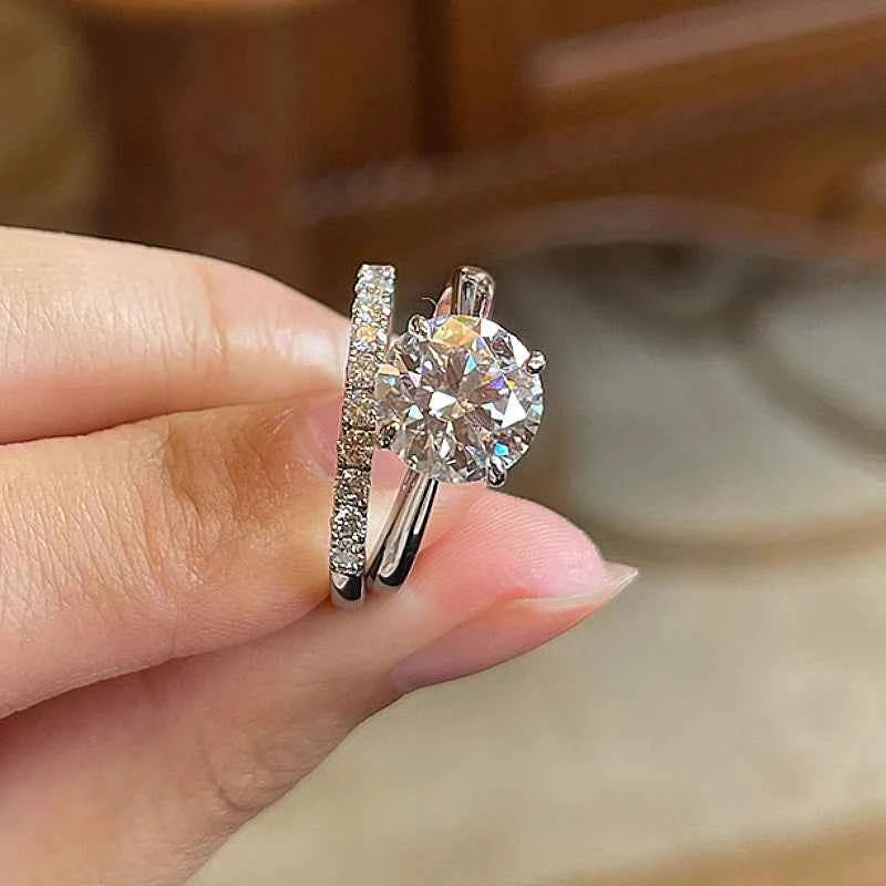 Conjunto de Anéis com Moissanite Brilhante 2ct em Prata 925, Lapidação Redonda, Moissanite Cor D VVS1 Certificada — Monlí