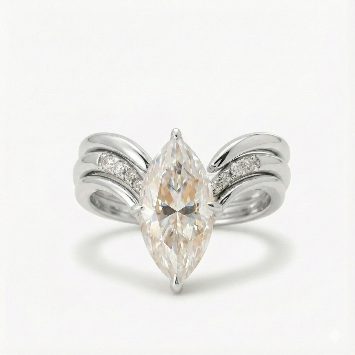 Conjunto de Anéis de Moissanite Solitário Marquise / Navette 3 Peças em Prata 925 com Banho de Ouro 18k, Moissanite Cor D VVS1 Certificada — Monlí